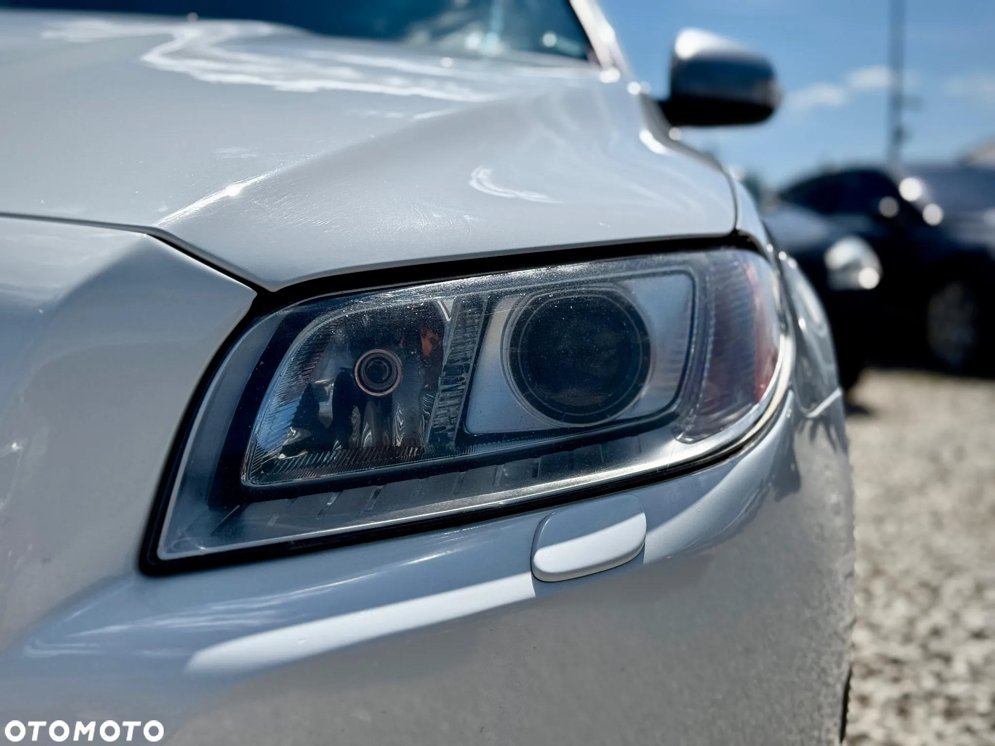 Volvo V70 2.5T R-Design Summum - 9