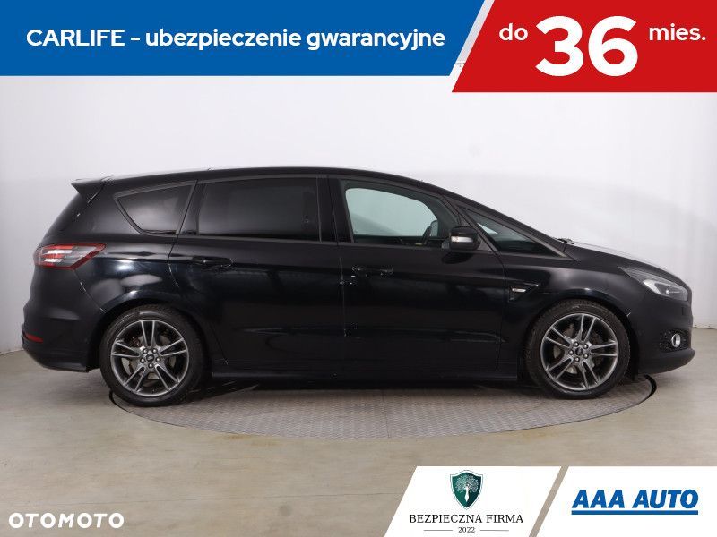 Ford S-Max - 8