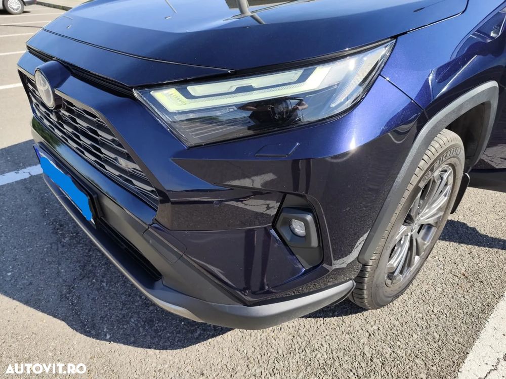 Toyota RAV4 2.5 VVT-iE 4x4 Luxury - 36
