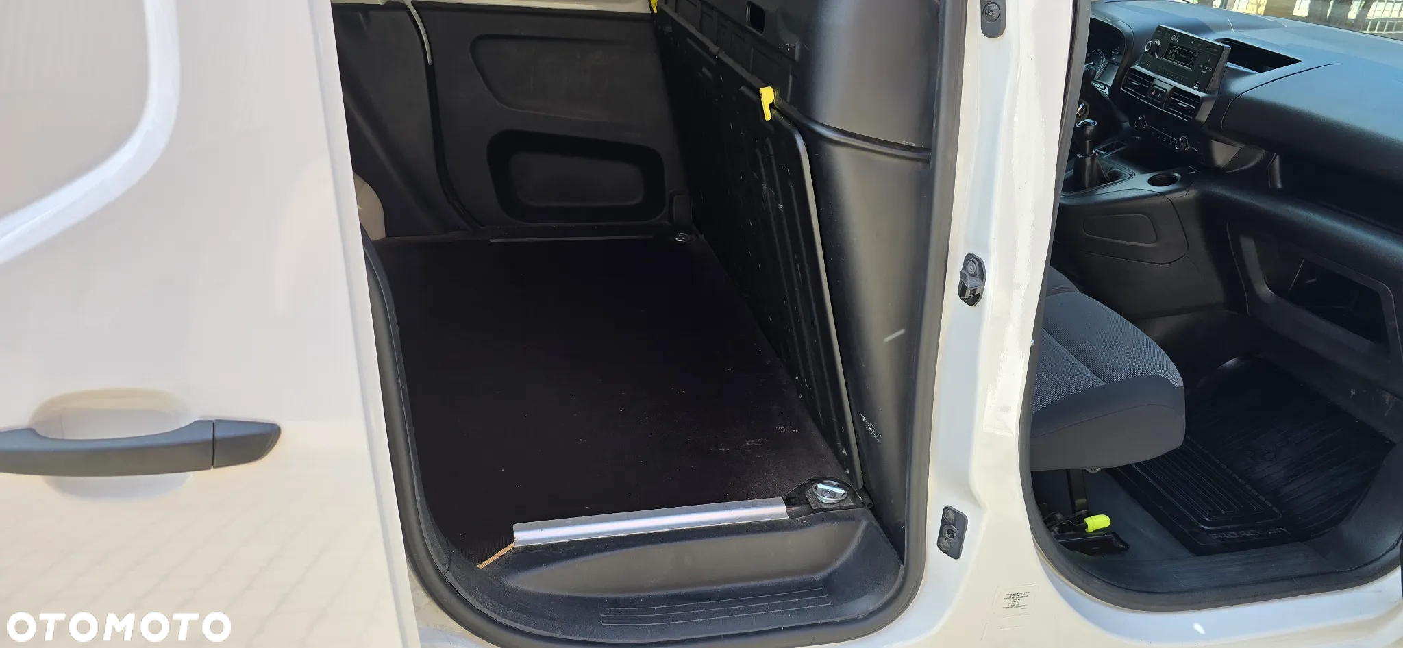 Toyota ProAce Kombi 1.5 D-4D Compact 2,6t - 19