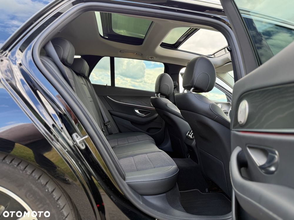 Mercedes-Benz Klasa E 220 d 9G-TRONIC Avantgarde - 25