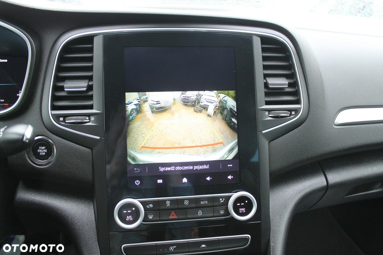 Renault Megane - 24