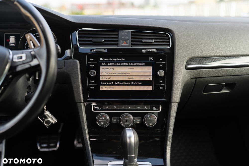 Volkswagen Golf VII 2.0 TDI BMT Highline DSG - 19