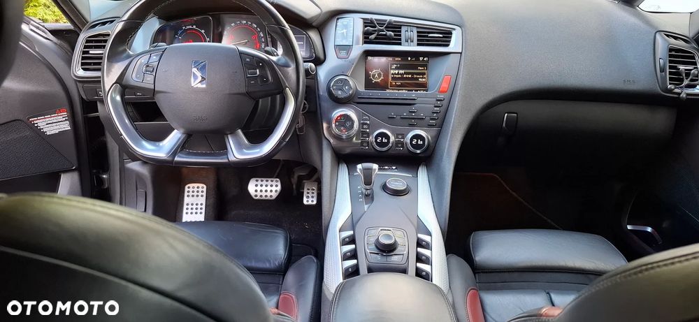 Citroën DS5 Hybrid4 EGS6 Chic - 13