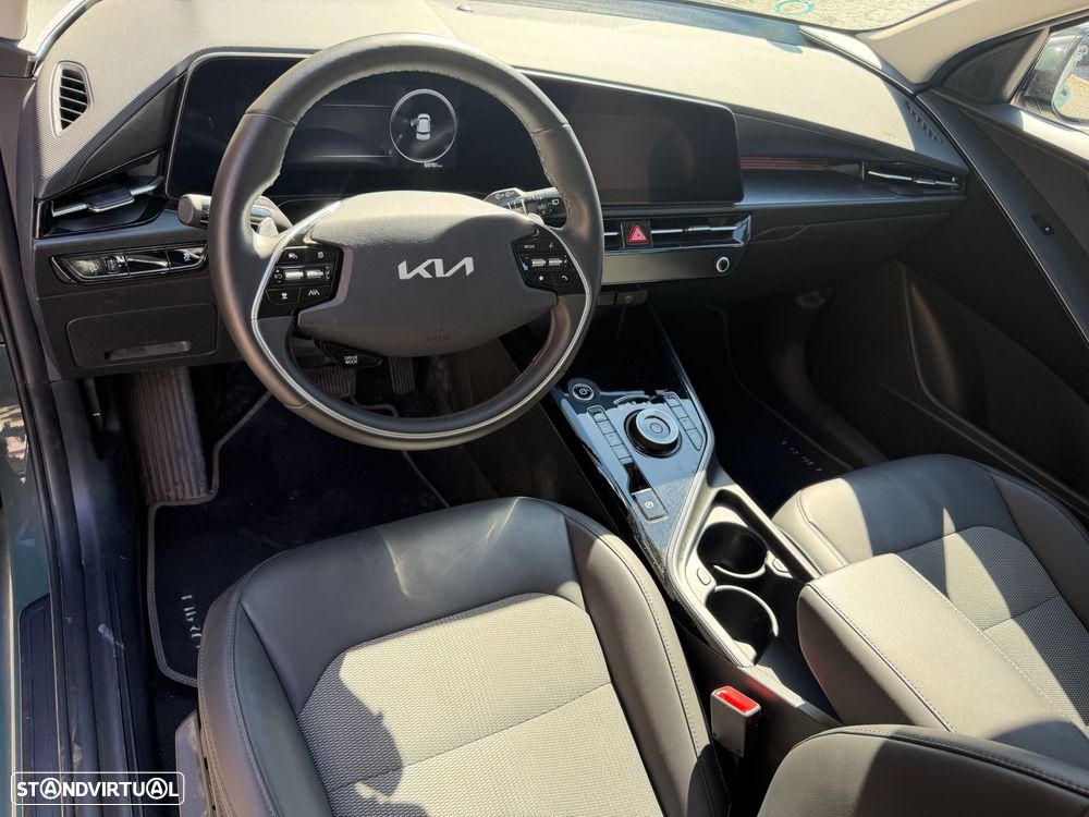 Kia Niro EV 64kWh Drive - 24