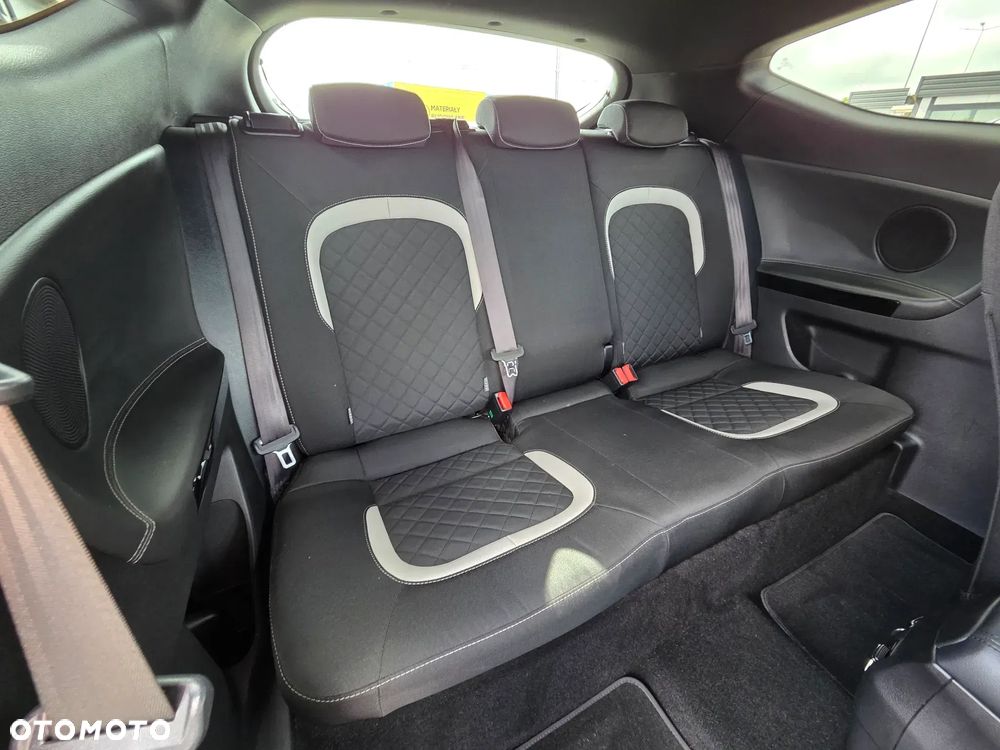 Kia ProCeed 1.6 CRDi 136 ISG GT Line - 11