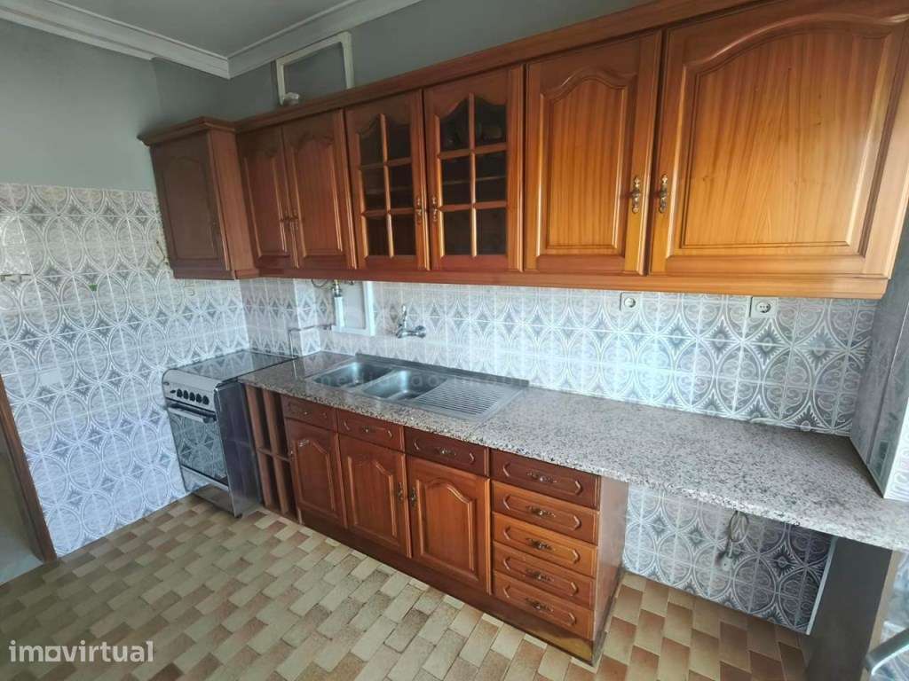 Apartamento T3 centro da Baixa da Banheira - Grande imagem: 3/26