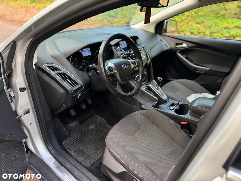 Ford Focus 1.6 EcoBoost Titanium - 9