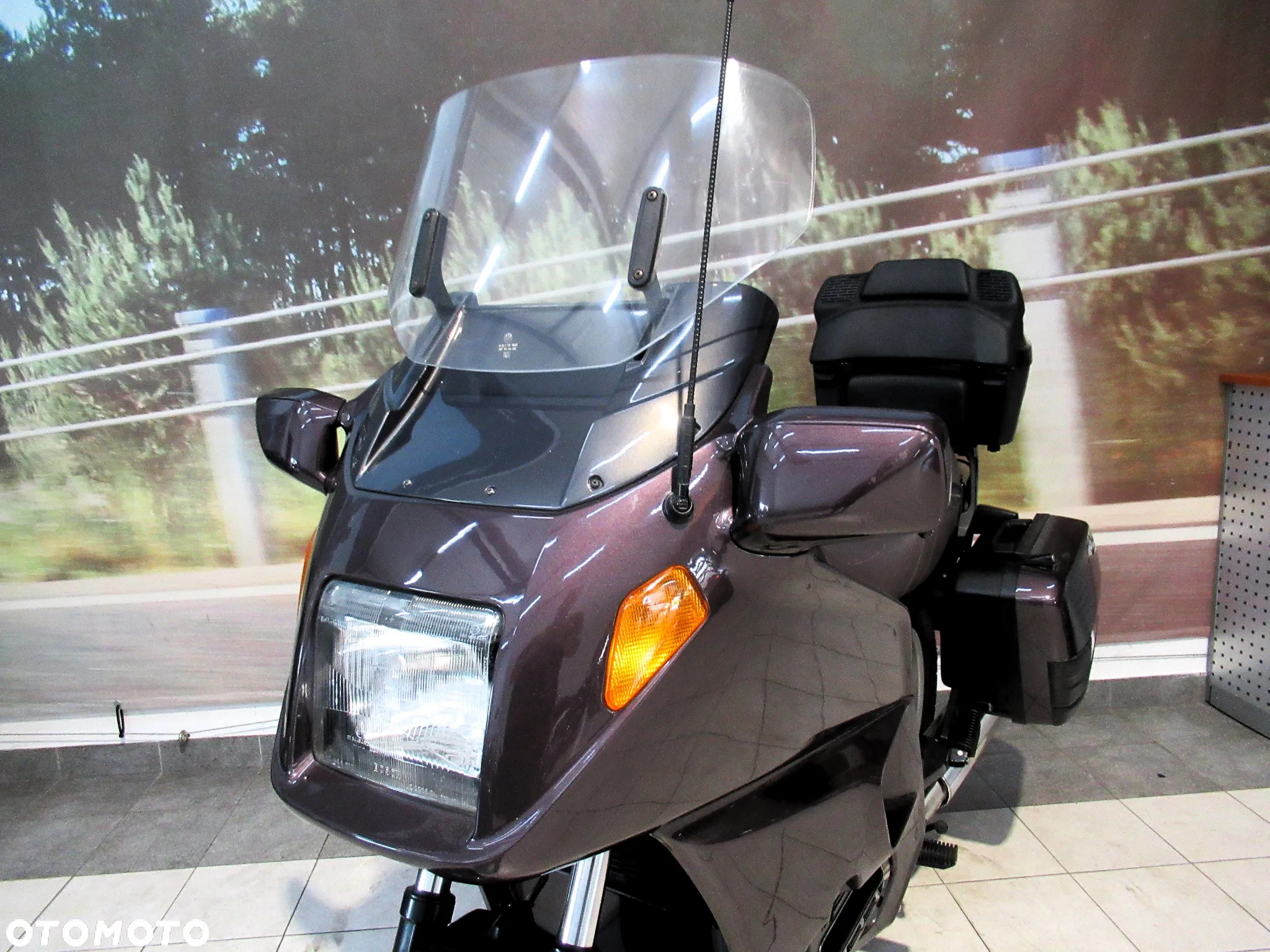 BMW K - 18