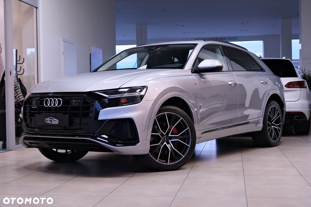 Audi Q8 55 TFSI quattro tiptronic - 15
