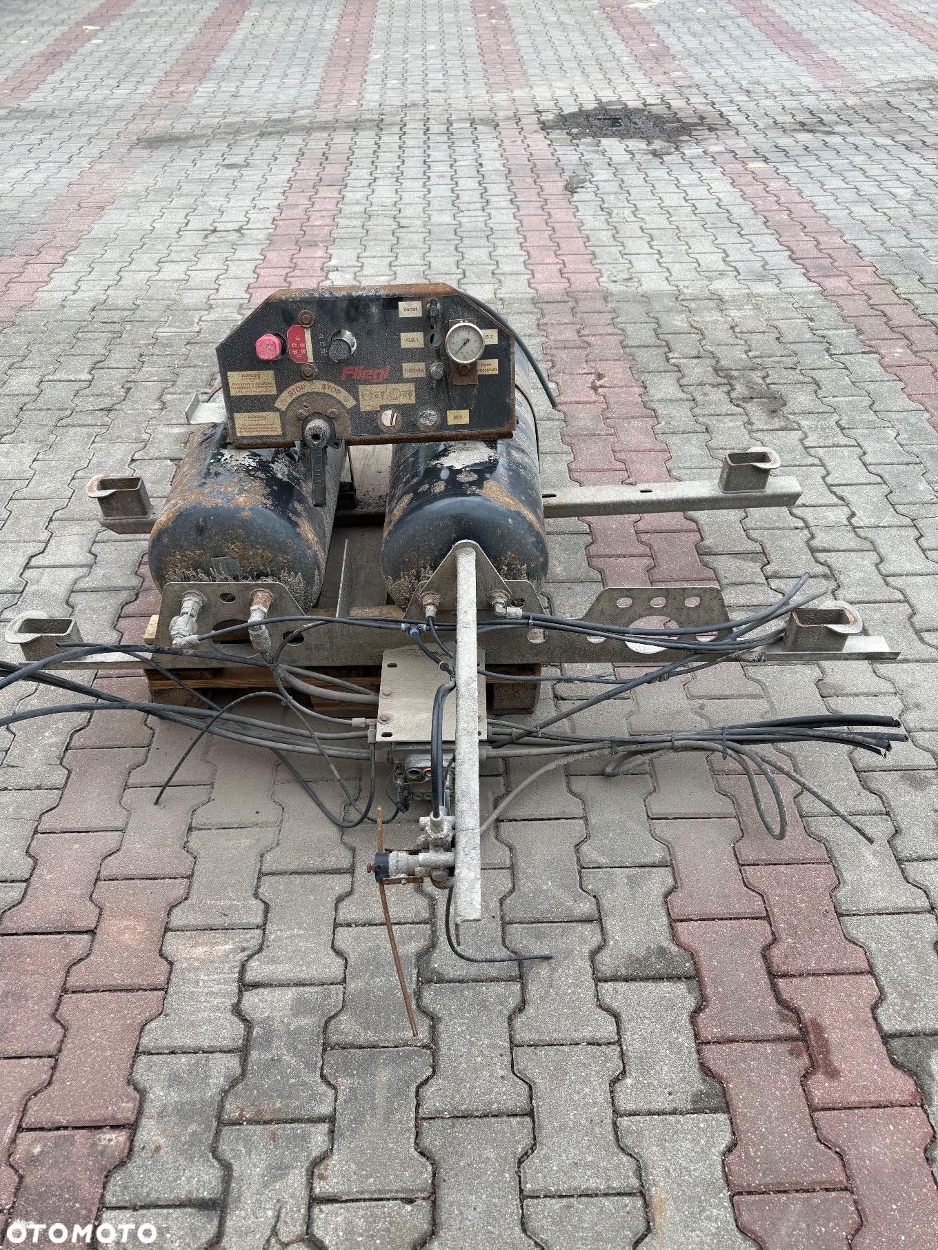 Fliegl - 1