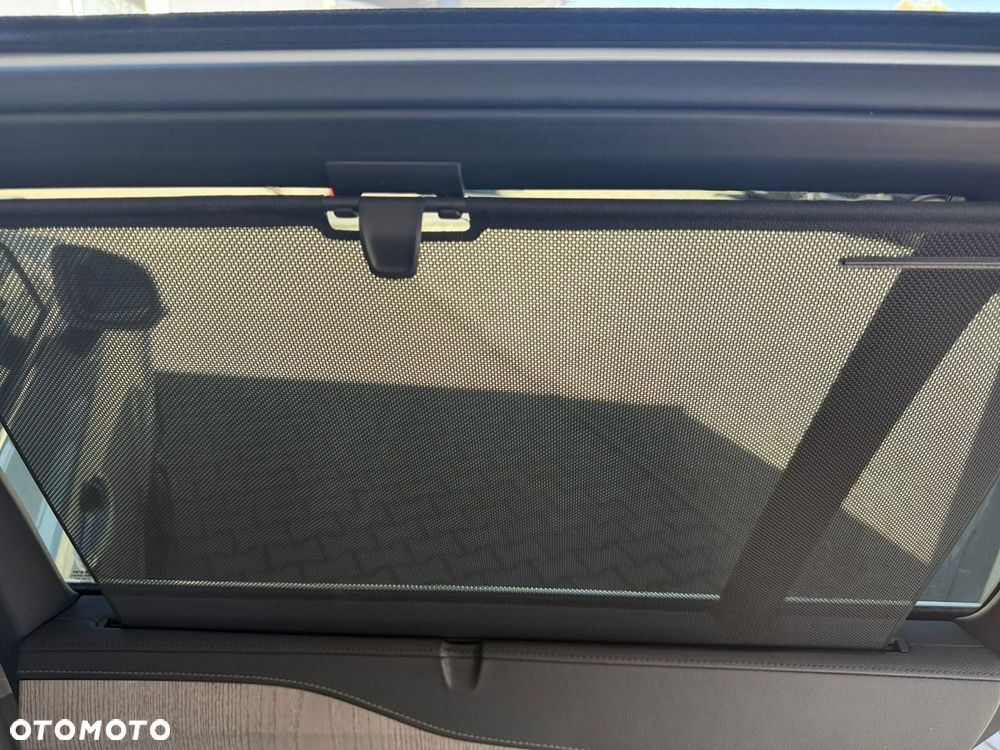 Volvo XC 90 - 33
