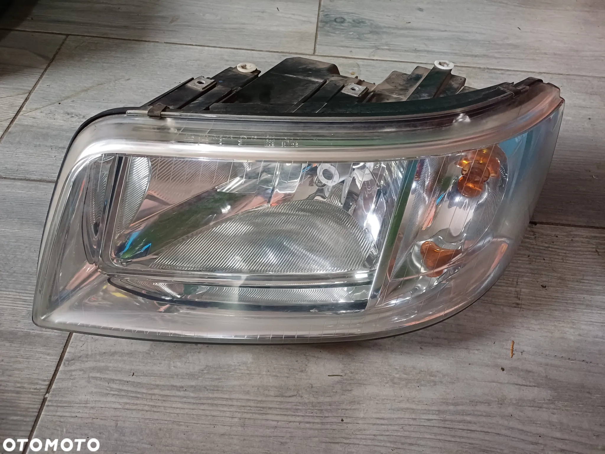 Lampa przednia L,P VW T5 7H1941015J 7H1941016J - 5