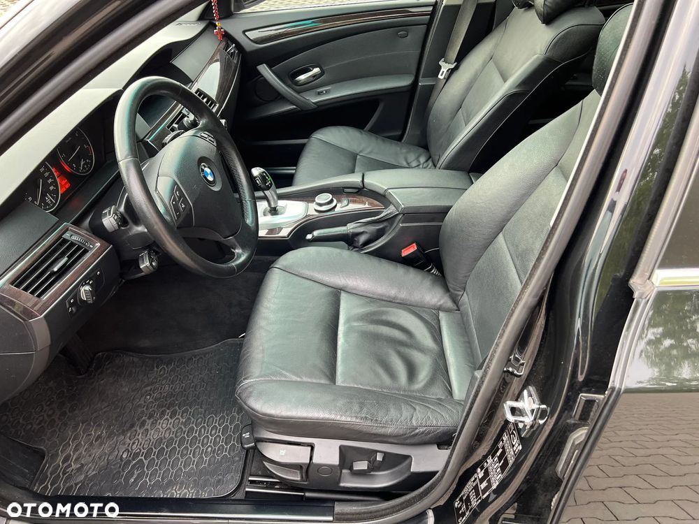 BMW Seria 5 530d Edition Exclusive - 8