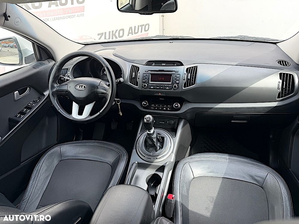 KIA Sportage 2011 — imagine 8