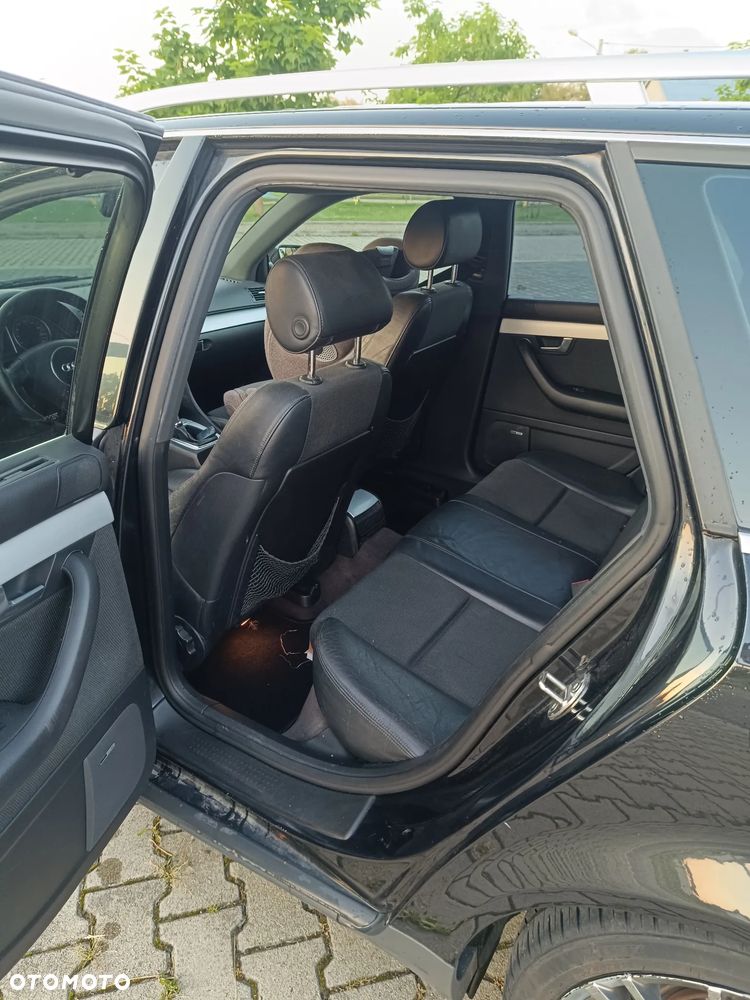 Audi A4 Avant - 13