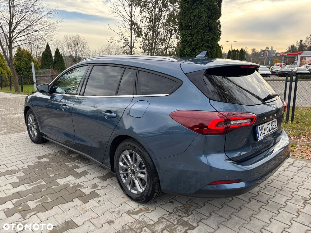 Ford Focus 1.5 EcoBlue STart-Stopp-System TITANIUM X - 4