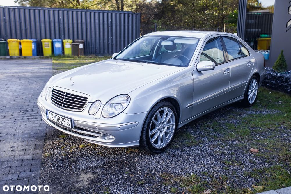 Mercedes-Benz Klasa E 500 Avantgarde - 9