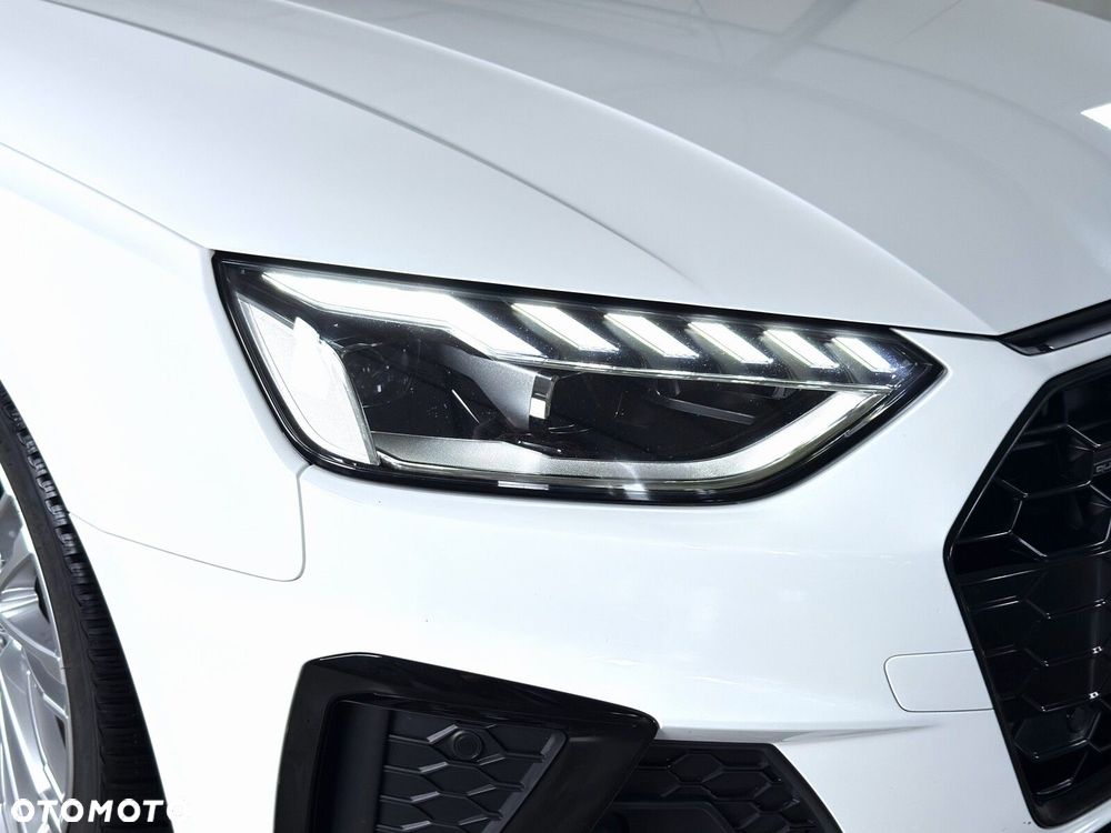 Audi A4 Limousine - 29