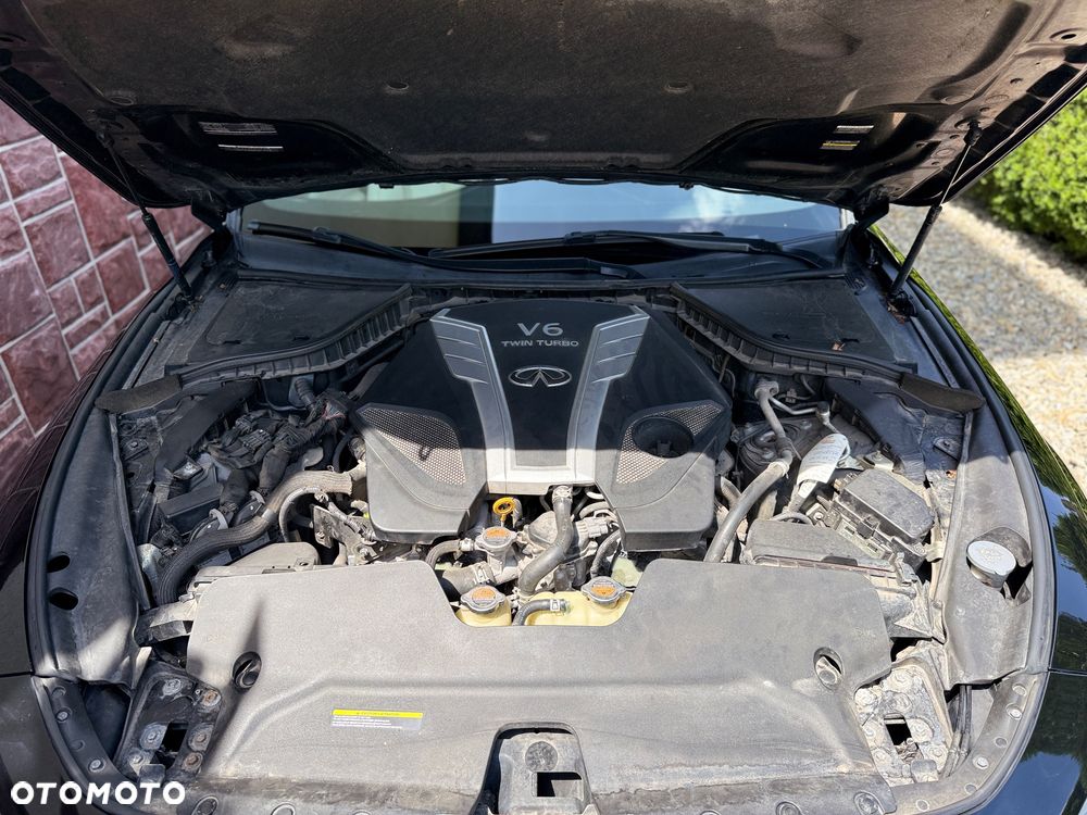 Infiniti Q60 - 34