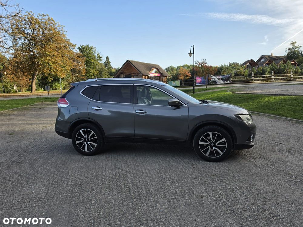 Nissan X-Trail 2.0 dCi ALL-MODE 4x4i Xtronic Tekna - 3