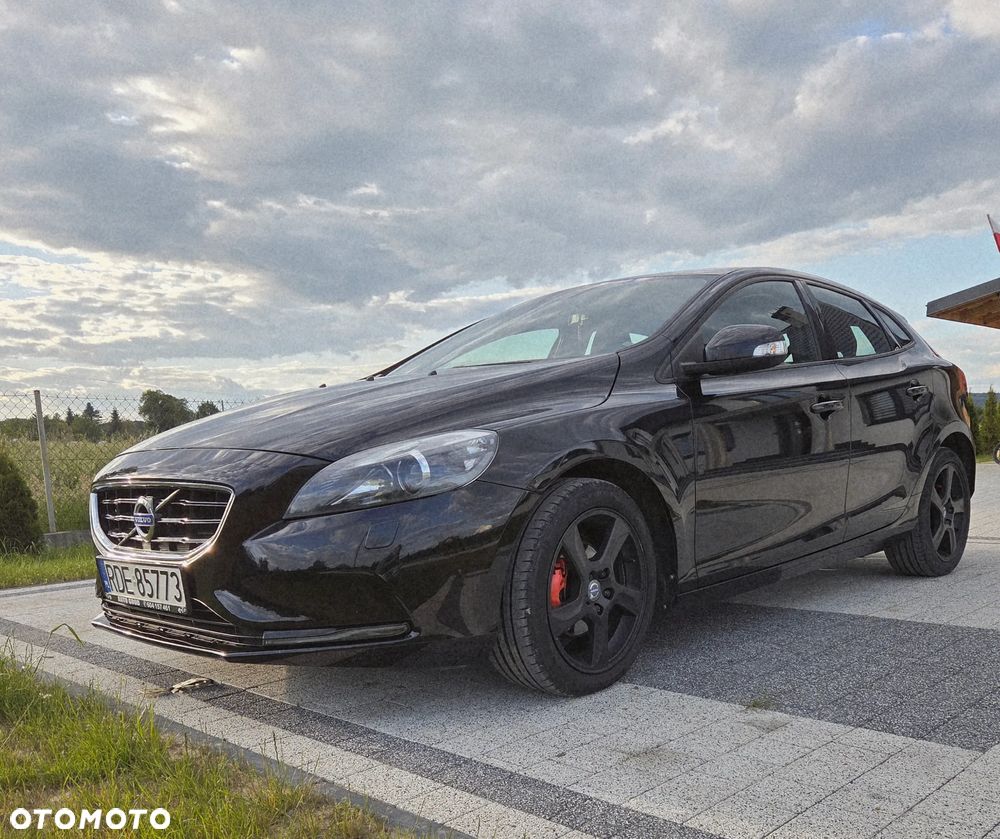 Volvo V40 D2 Momentum - 2