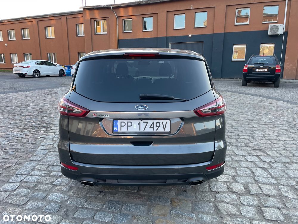 Ford S-Max 2.0 TDCi Bi-Turbo Titanium PowerShift - 23