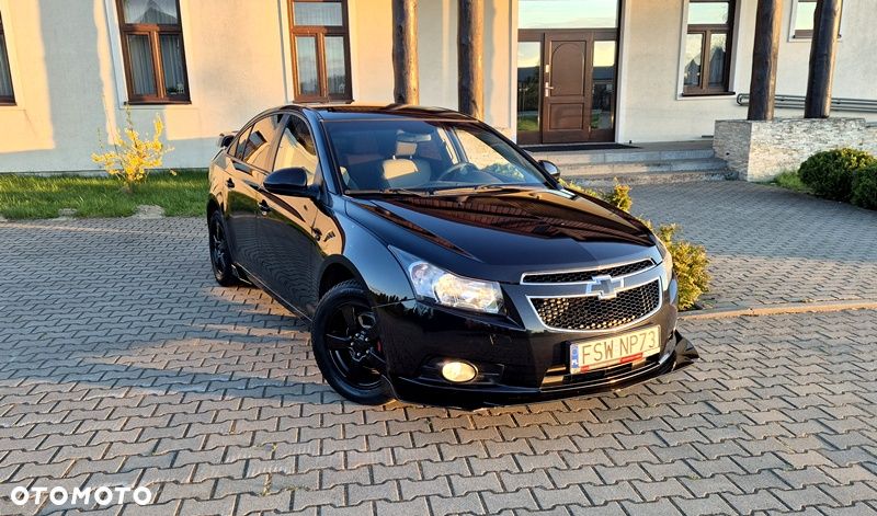 Chevrolet Cruze 1.6 - 17