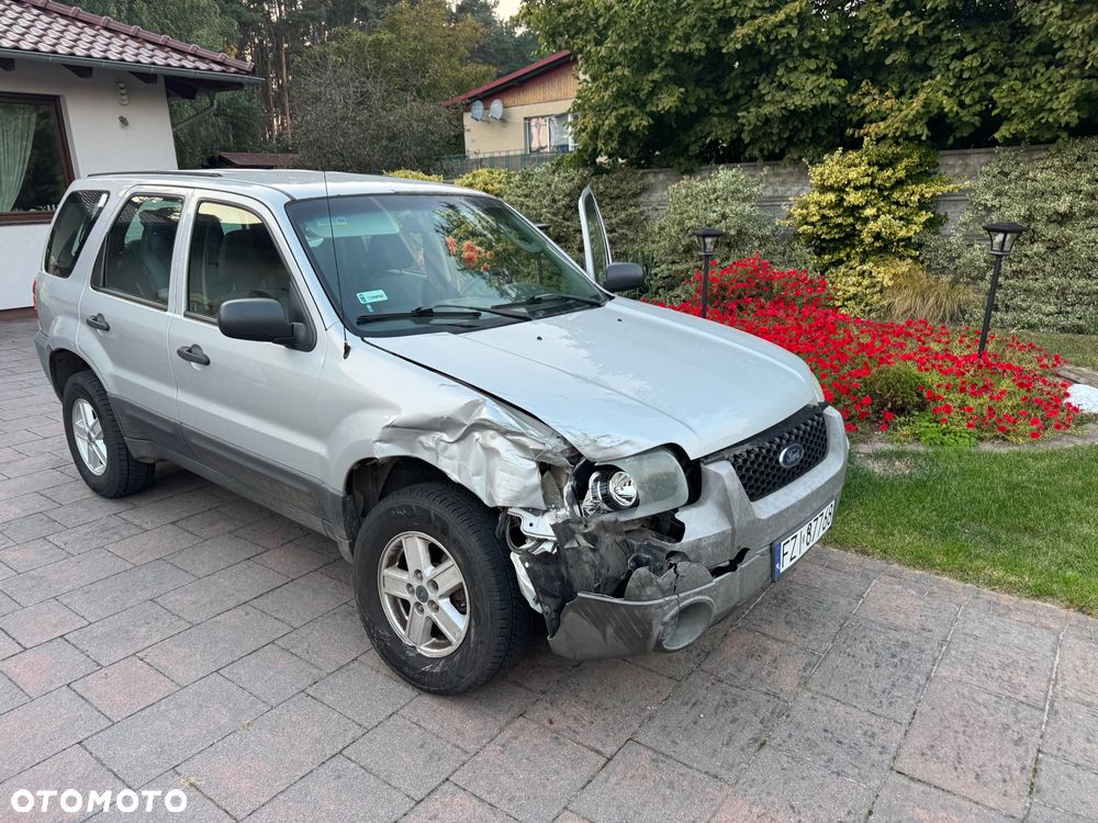 Ford Escape - 8