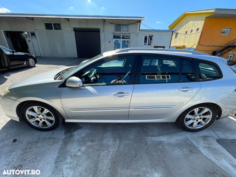 Renault Laguna - 4