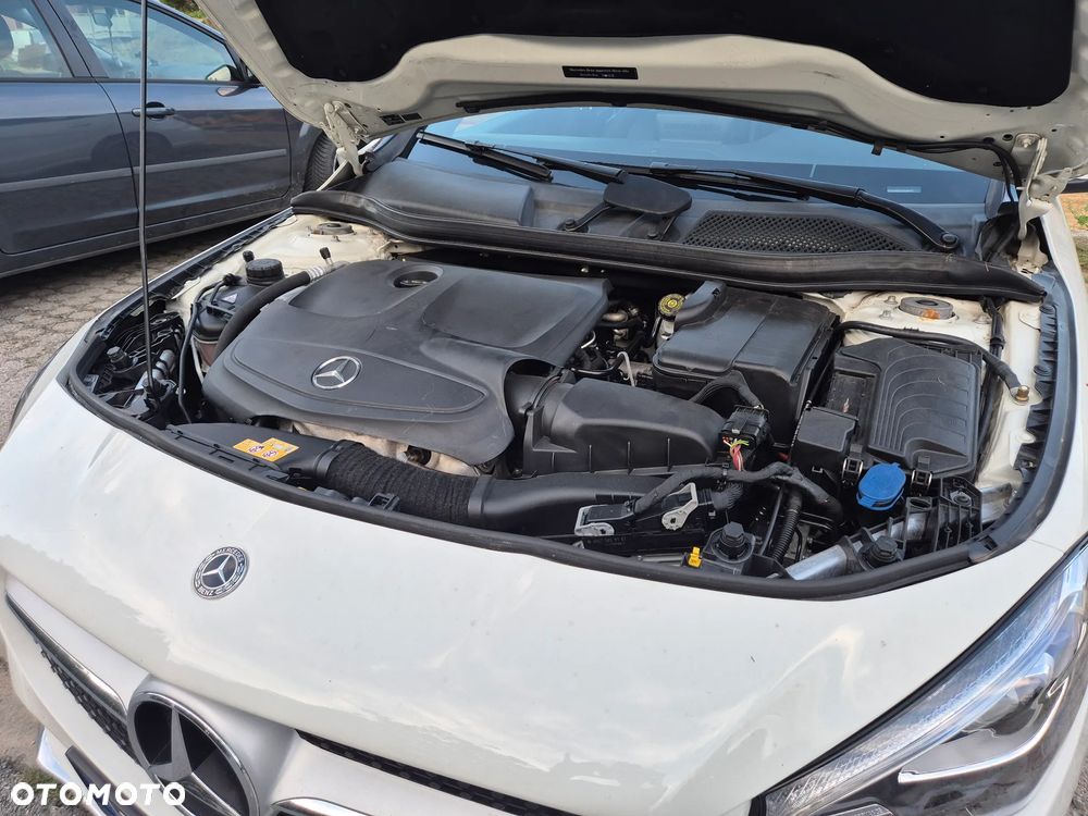Mercedes-Benz CLA 250 4-Matic - 18