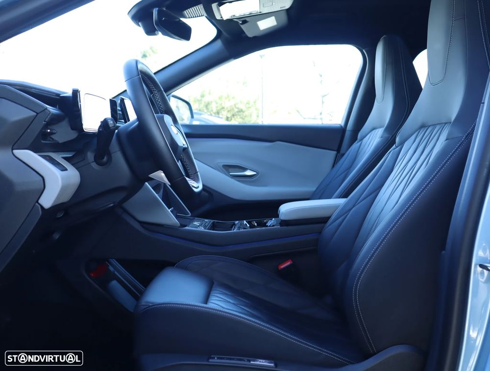 Ford Explorer 77 kWh Premium - 28