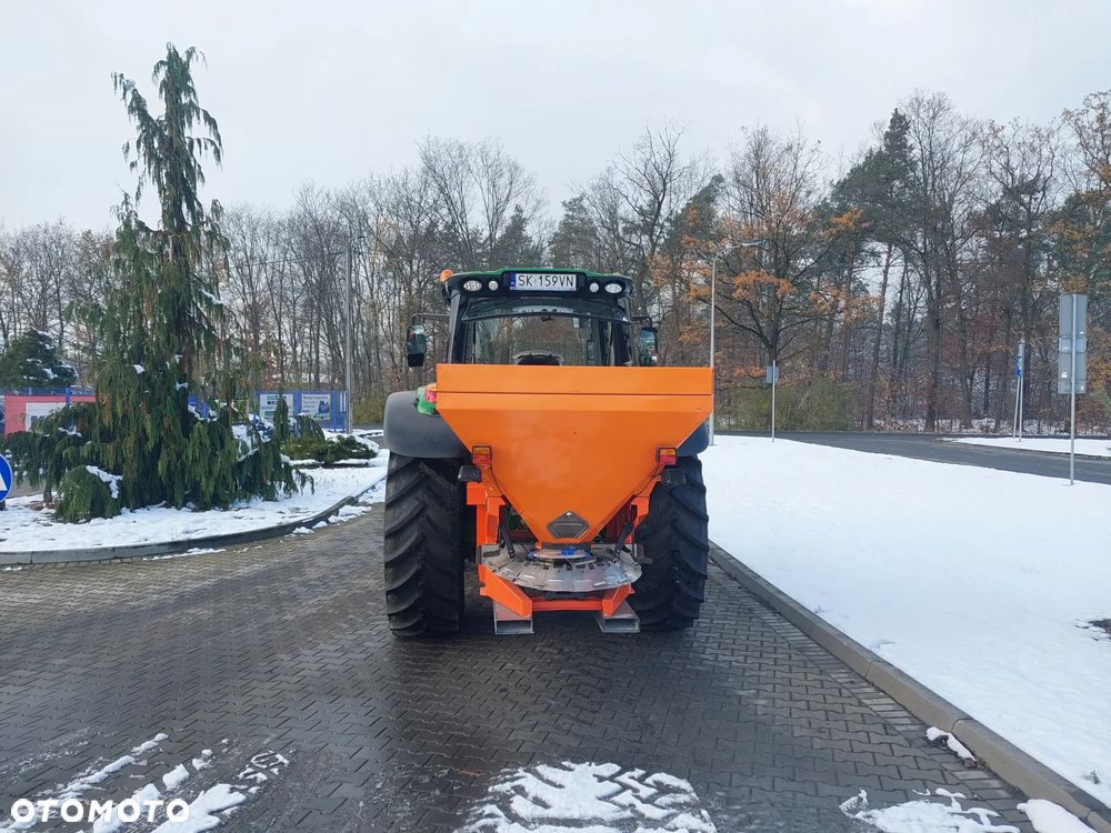 John Deere 6090M - 14