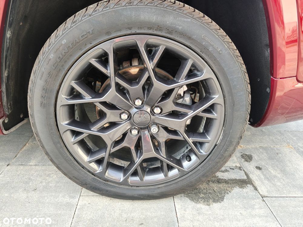 Jeep Grand Cherokee - 9