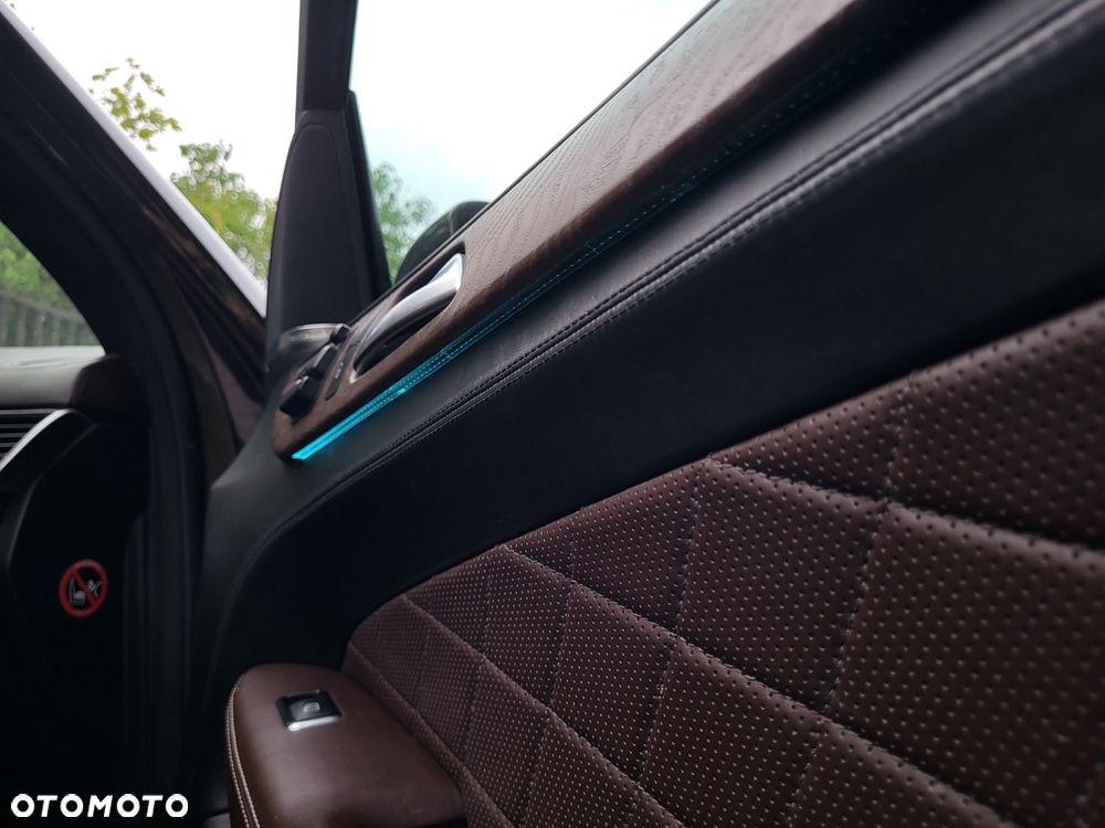 Mercedes-Benz ML - 14