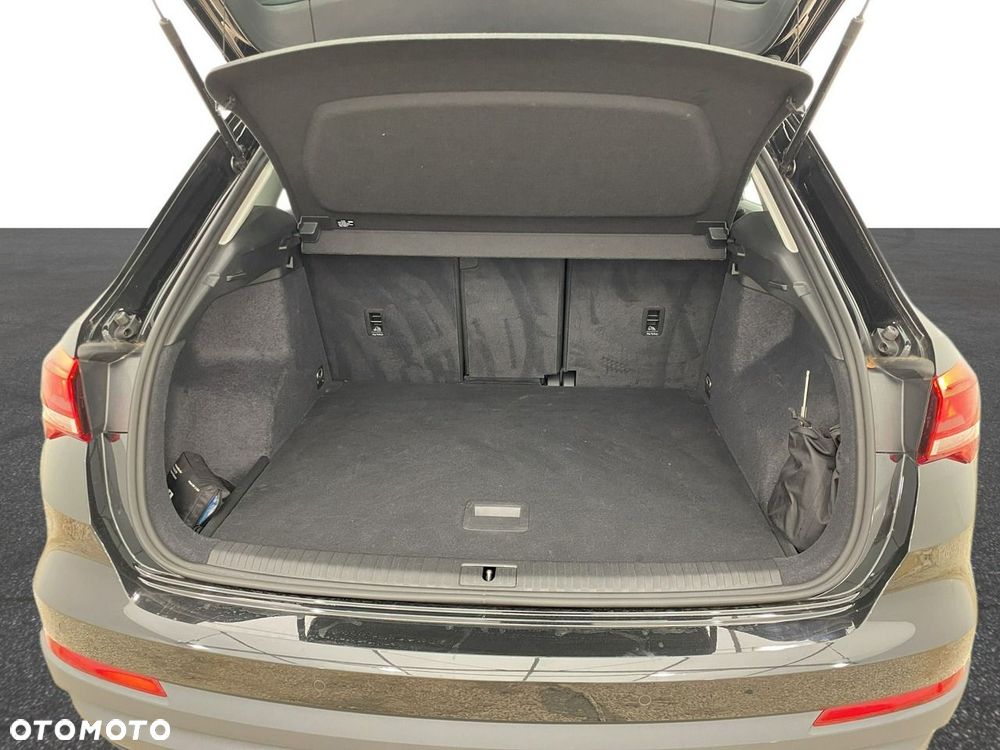 Audi Q3 - 12
