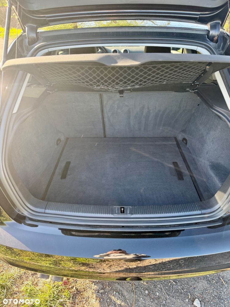 Audi A3 Sportback 2.0 TDI DPF Attraction - 6