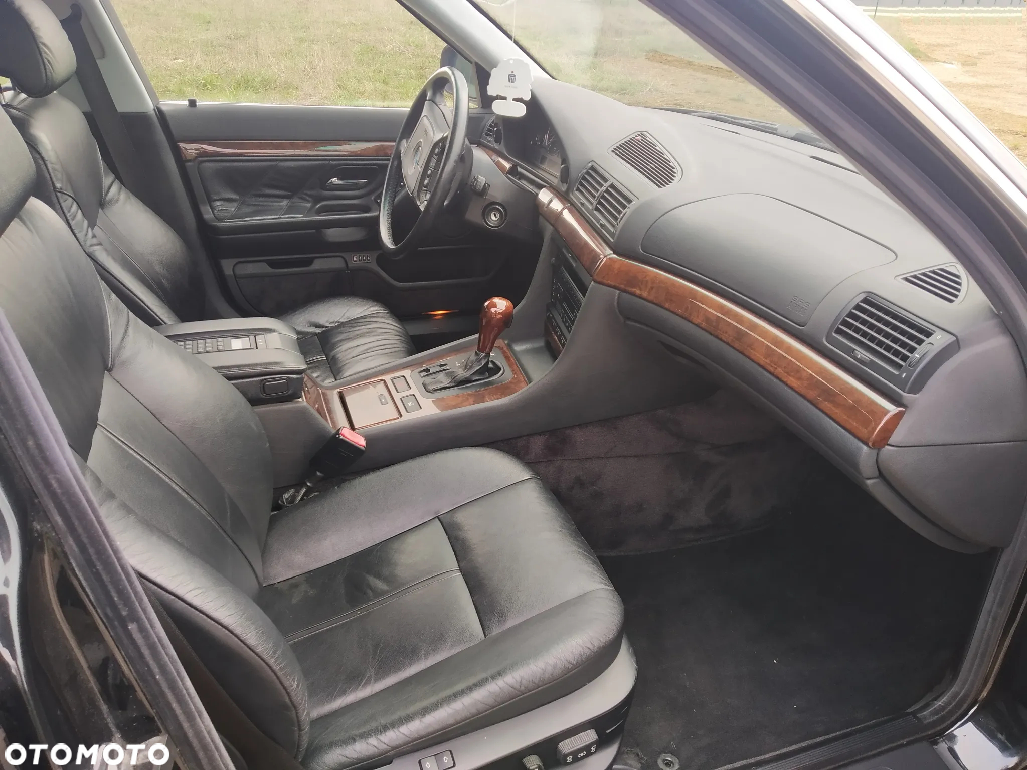 BMW Seria 7 - 14