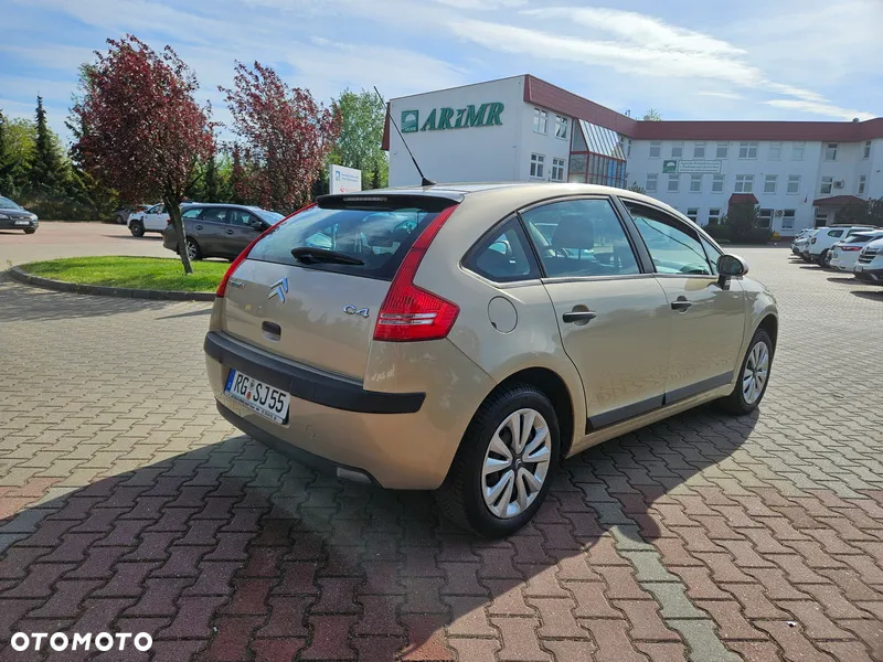 Citroën C4 1.4 16V Impress - 3