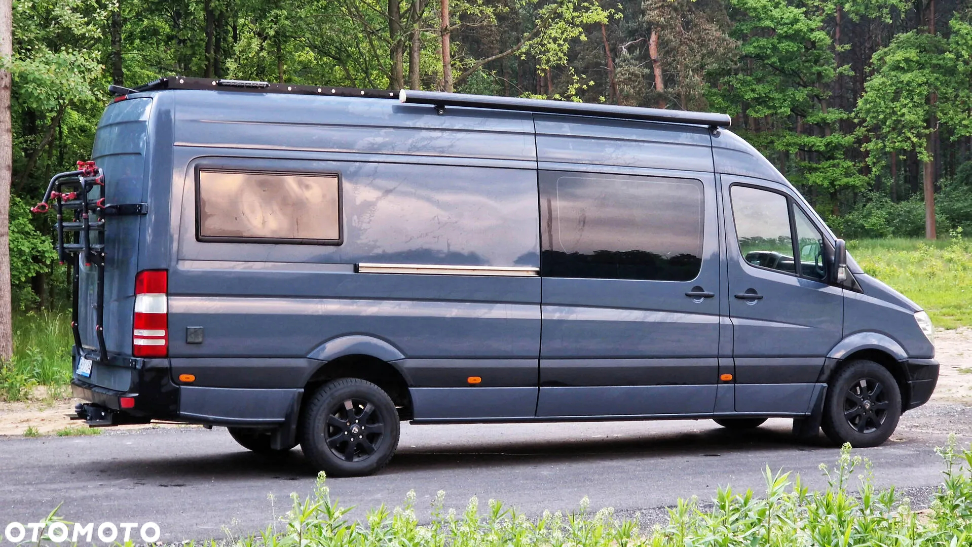 Mercedes-Benz Sprinter - 2