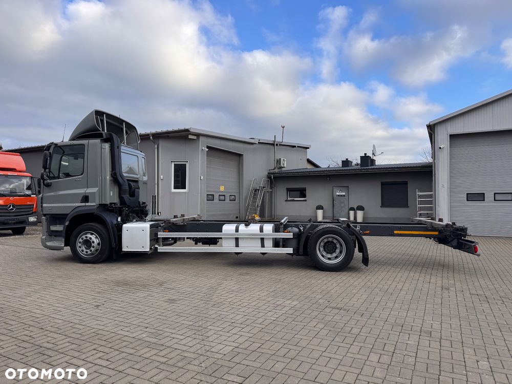 DAF CF 400 FA Rama BDF 7,90m SDG - 17