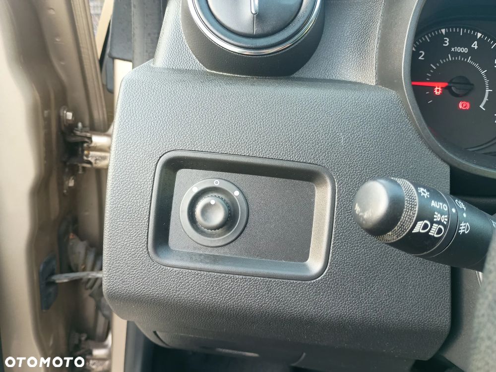 Dacia Duster SCe 115 2WD Prestige - 32