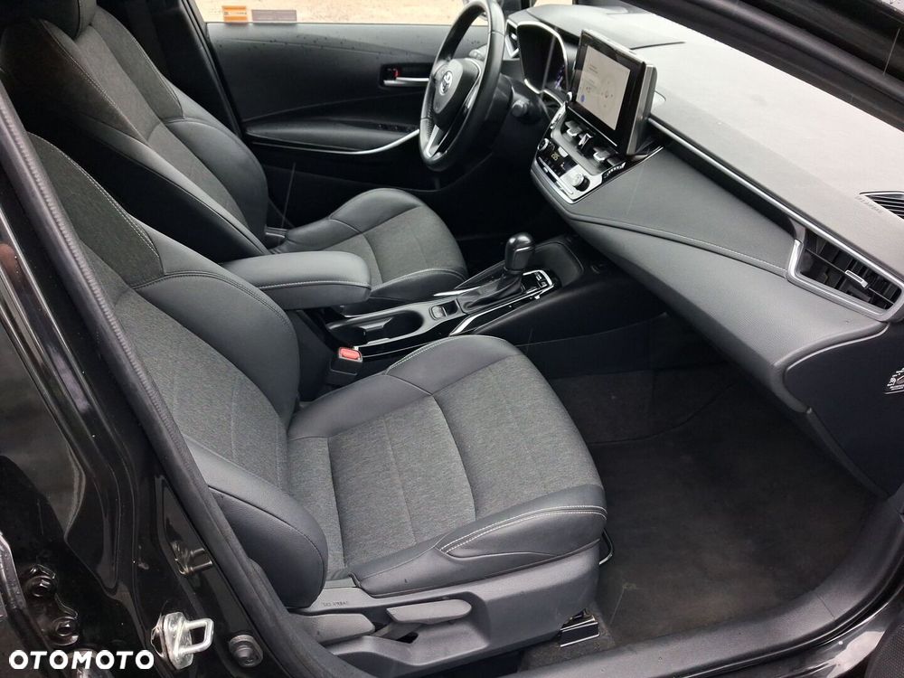 Toyota Corolla 1.8 Hybrid Comfort - 10
