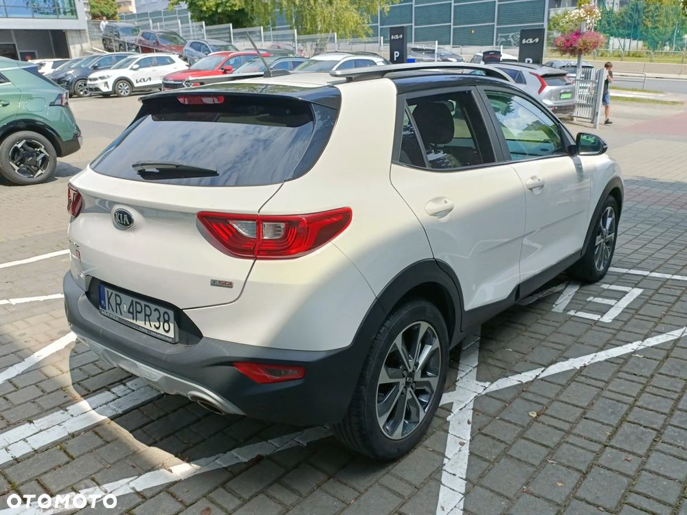 Kia Stonic 1.0 T-GDI L - 6