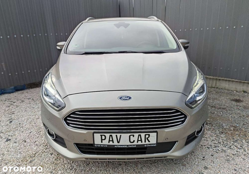 Ford S-Max 2.0 TDCi Titanium - 3