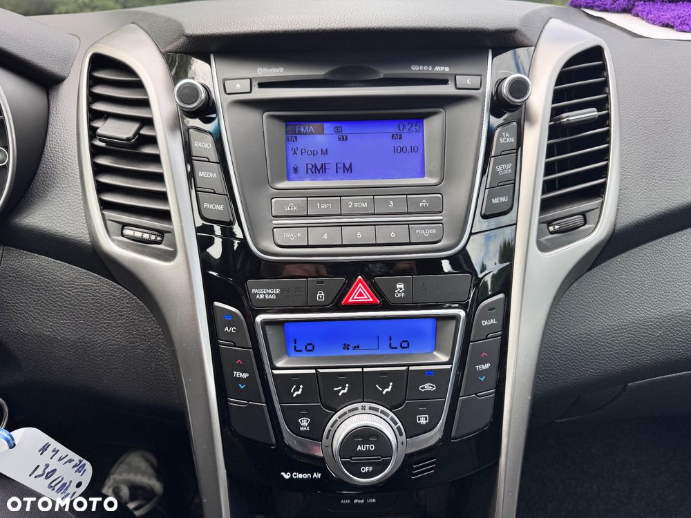 Hyundai i30 blue 1.6 GDI Passion - 15