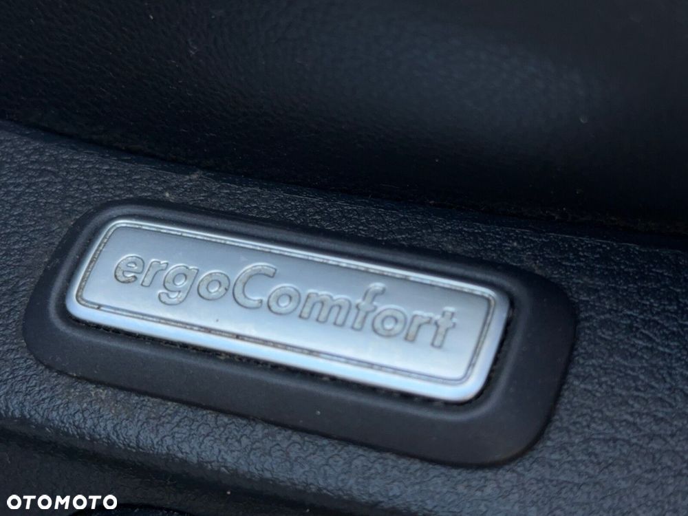 Volkswagen Passat 1.8 TSI BMT Highline DSG - 27