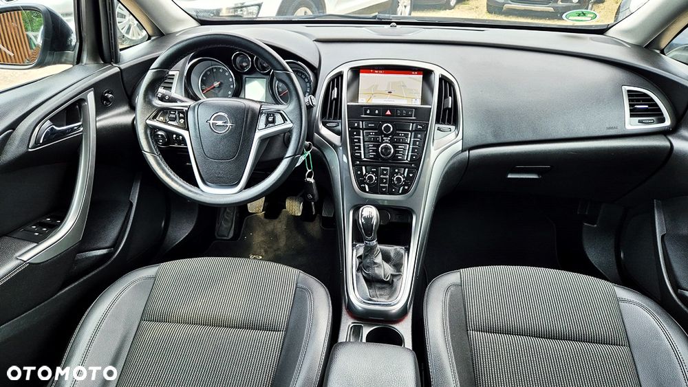 Opel Astra 1.4 T Cosmo S&S - 36