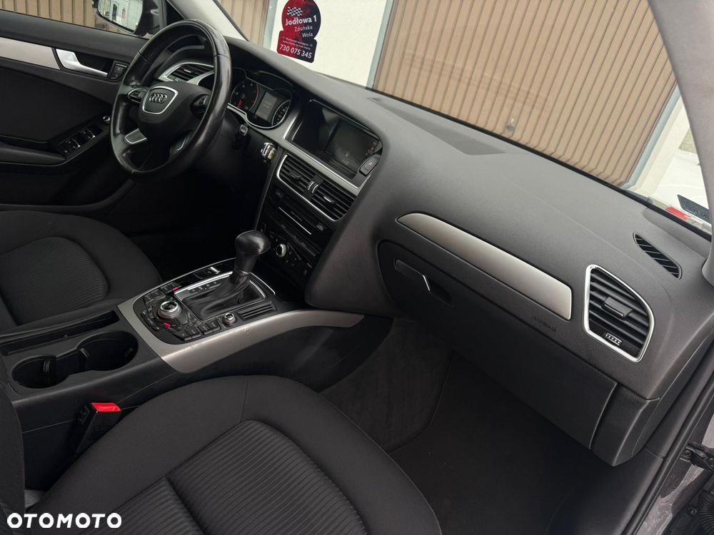 Audi A4 Avant 2.0 TDI Multitronic - 8