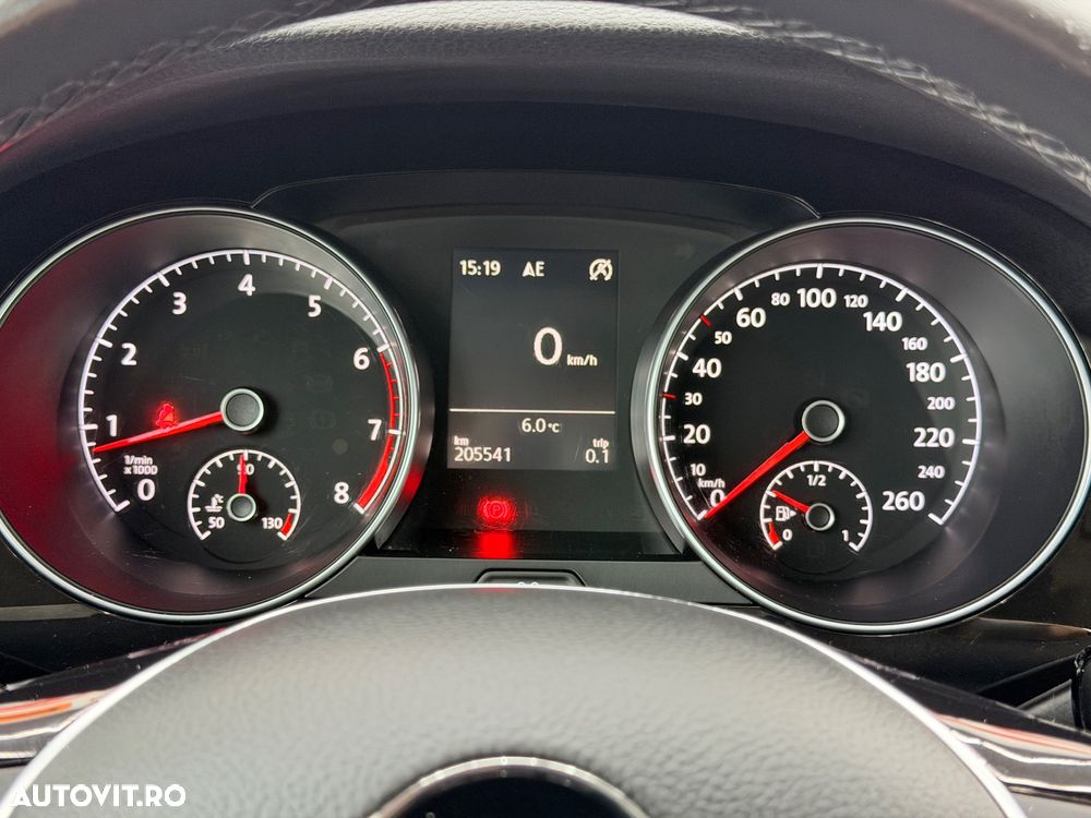 Volkswagen Golf Sportsvan 1.4 TSI (BlueMotion Technology) DSG Highline - 27